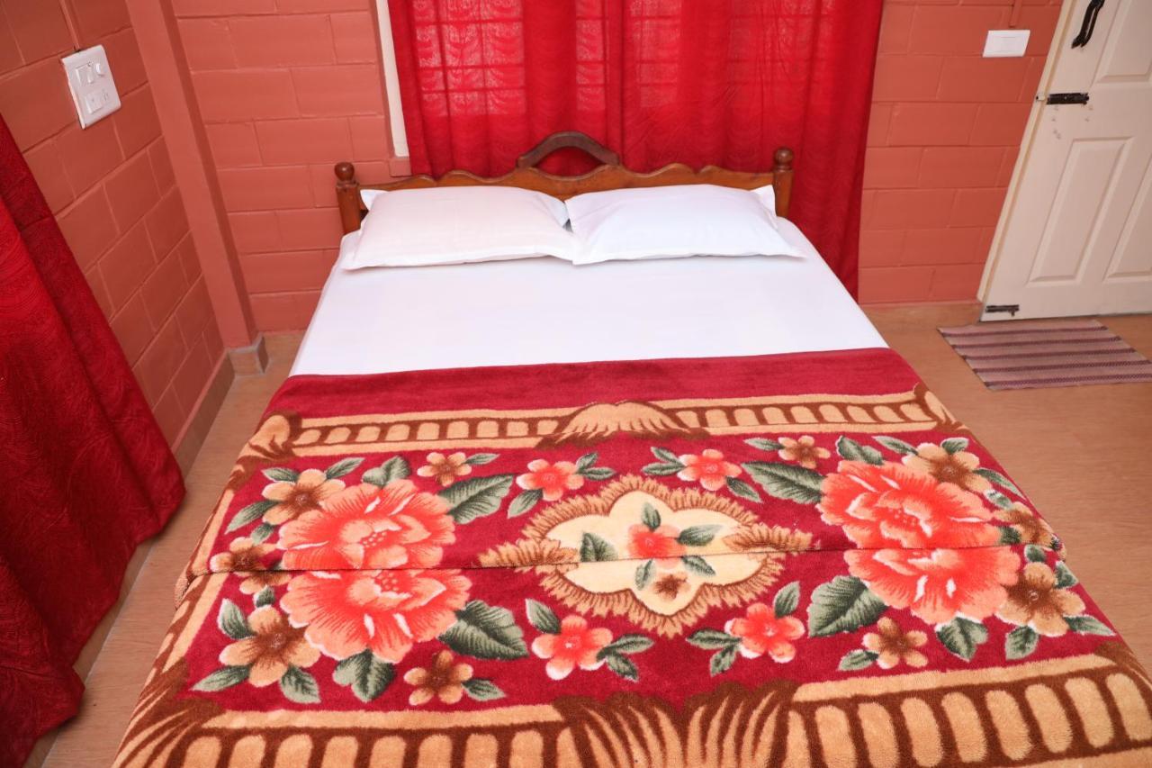 Sai Holiday Home Madikeri Extérieur photo