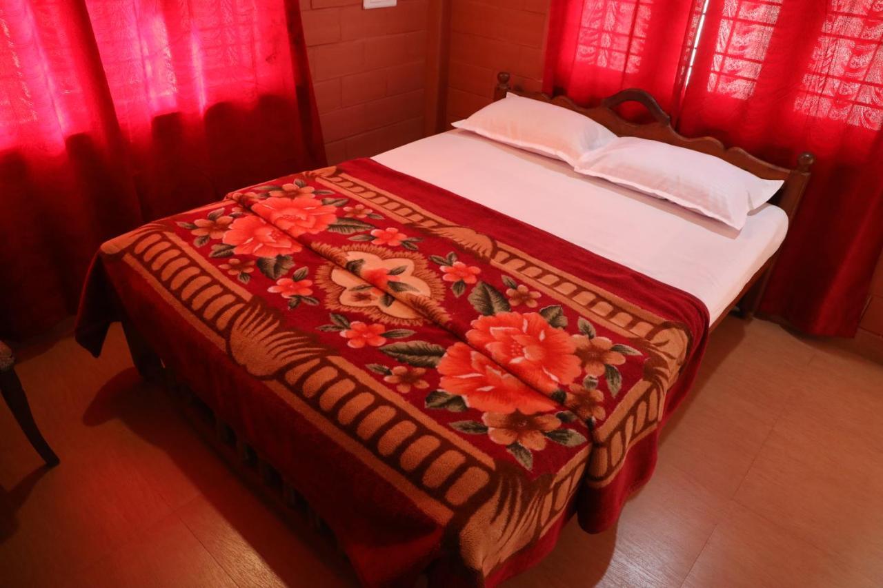 Sai Holiday Home Madikeri Extérieur photo