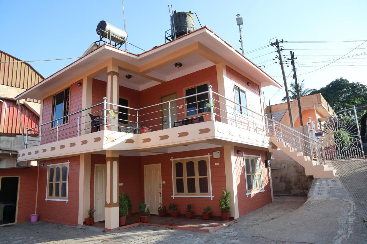 Sai Holiday Home Madikeri Extérieur photo